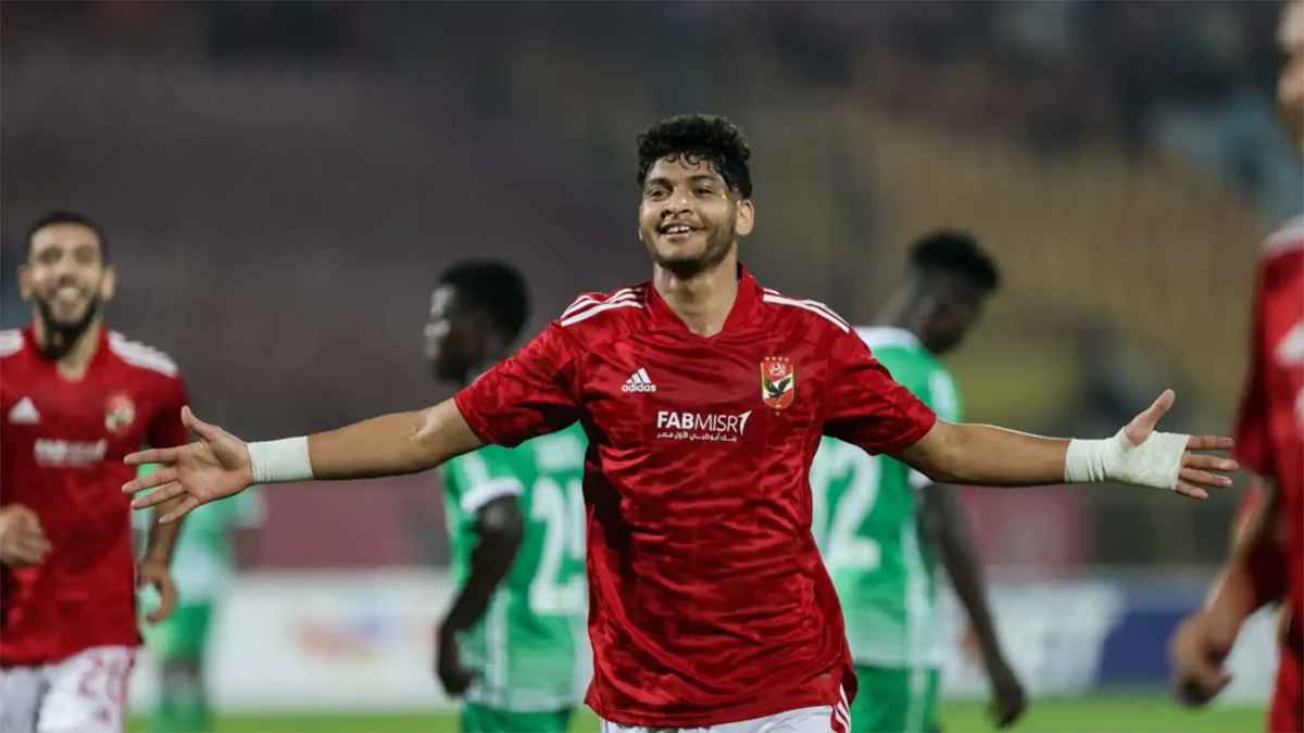 وليد سليمان ينهي حلم الزمالك بضم مهاجم الأهلي