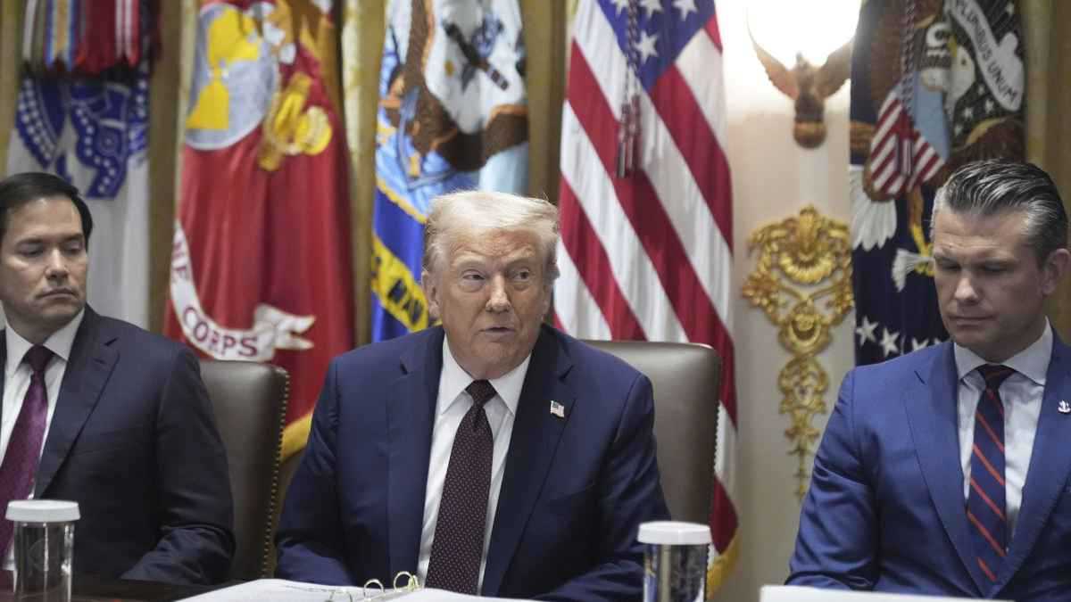 جدل وغموض بسبب إعادة تفسير معاهدة عسكرية أمريكية قديمة