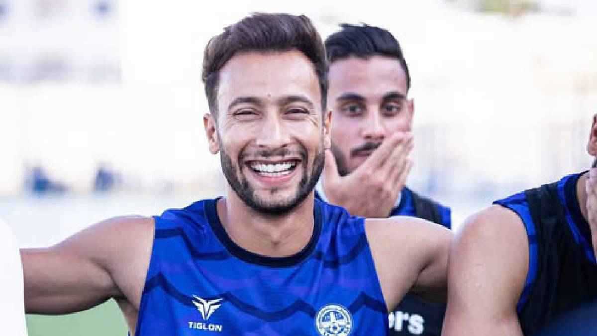 الأفريقي التونسي يقدّم عرضاً أخيراً إلى أيمن الحرزي