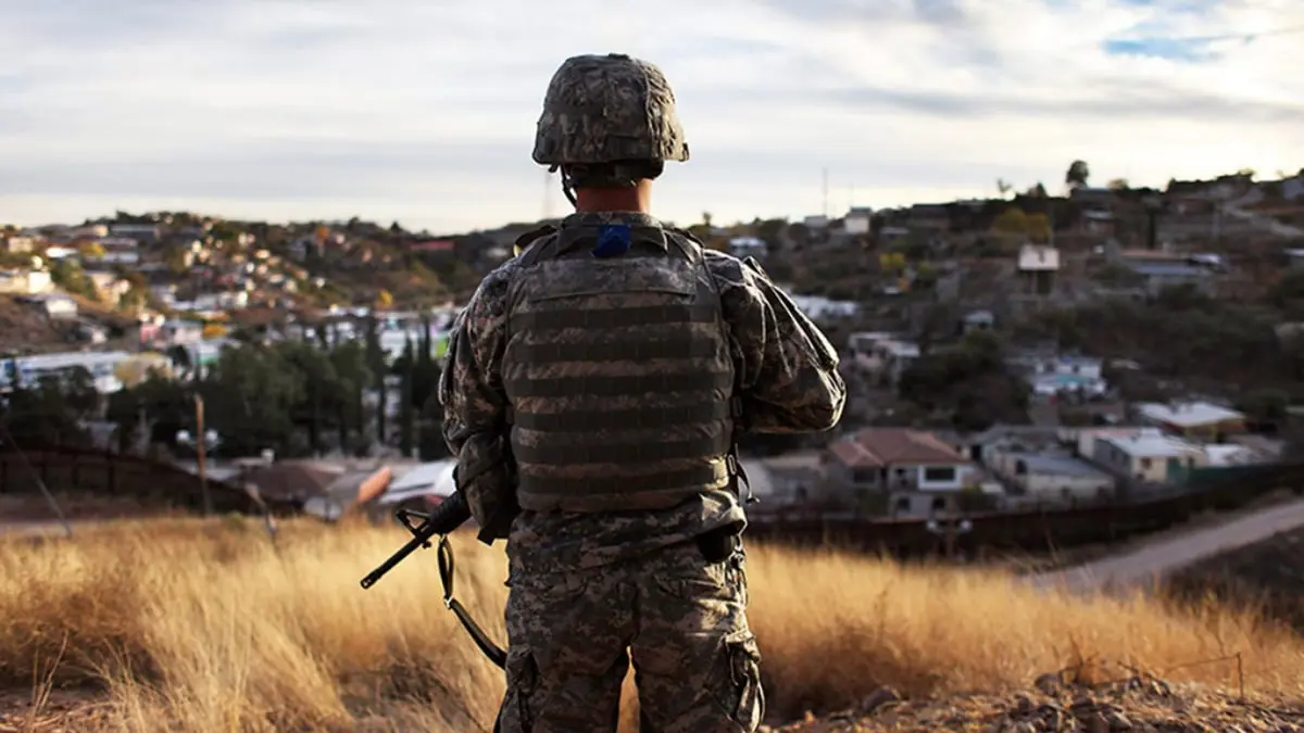 الإدارة الأمريكية تهدد من جديد بإغلاق الحدود مع المكسيك