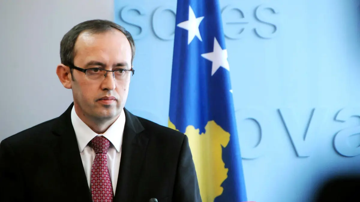 رئيس وزراء كوسوفو يعلن إصابته بفيروس كورونا