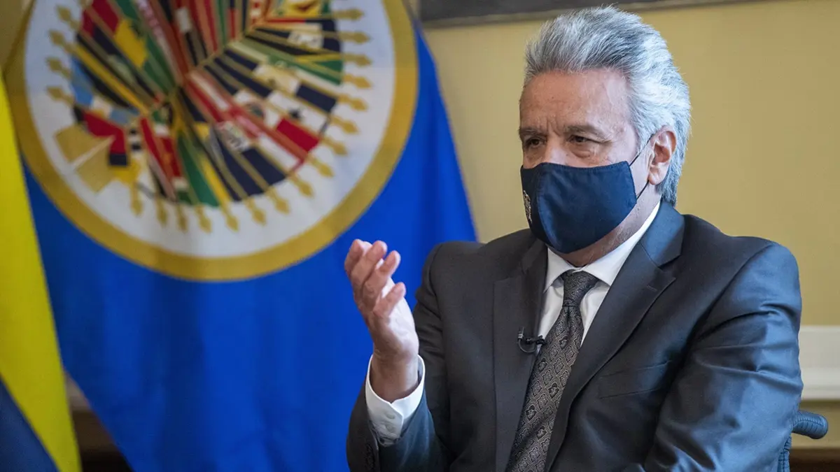 هبوط اضطراري لطائرة الرئيس الإكوادوري في الولايات المتحدة