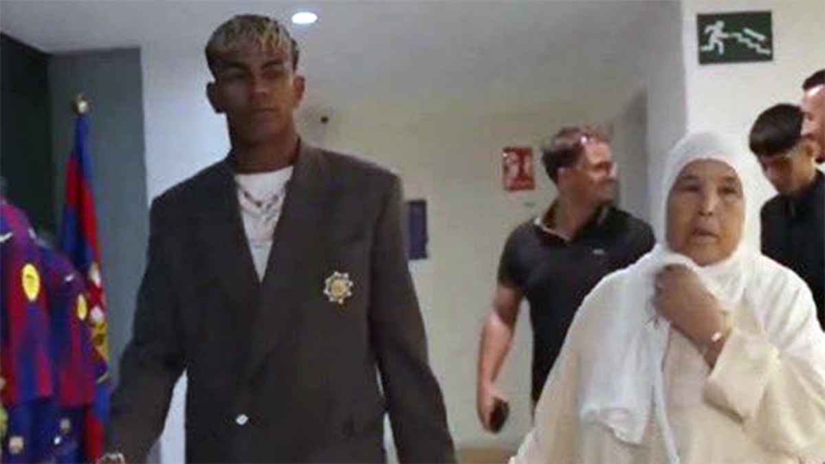 جدة لامين يامال تصطحبه إلى "عرش ميسي" (فيديو وصور)