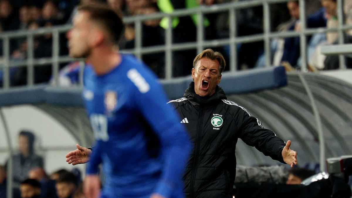 الاتحاد السعودي لكرة القدم يحسم مصير رينارد 