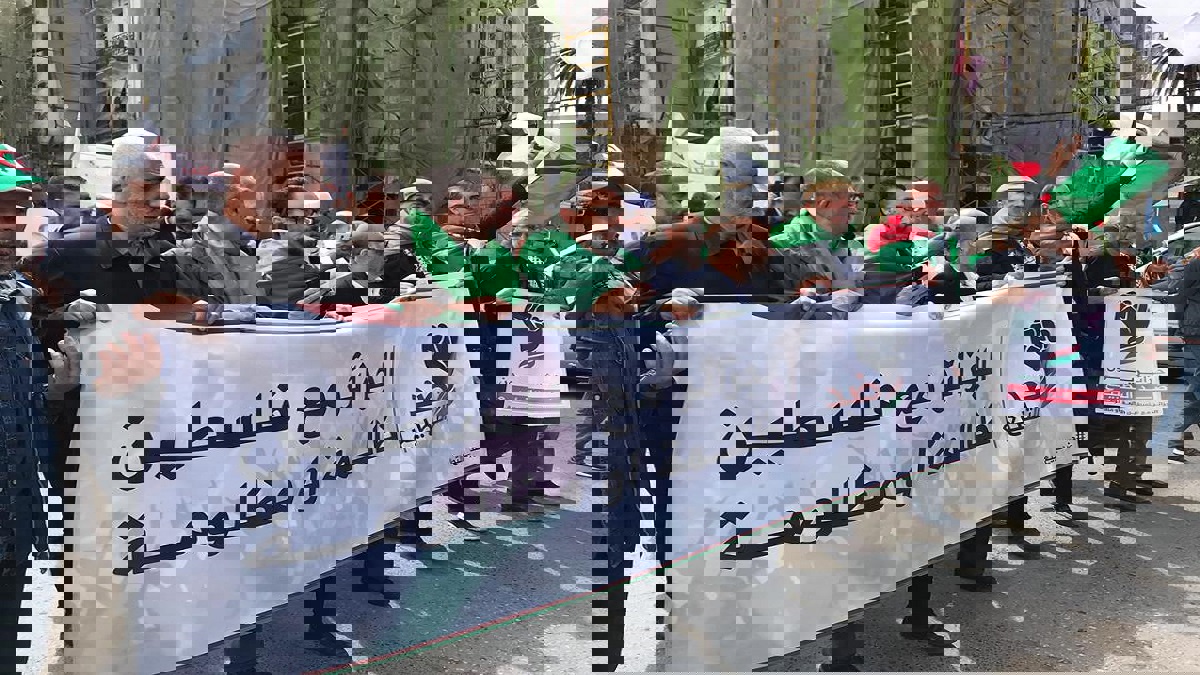 أول تعقيب رسمي من الجزائر على "صفقة القرن" الأمريكية