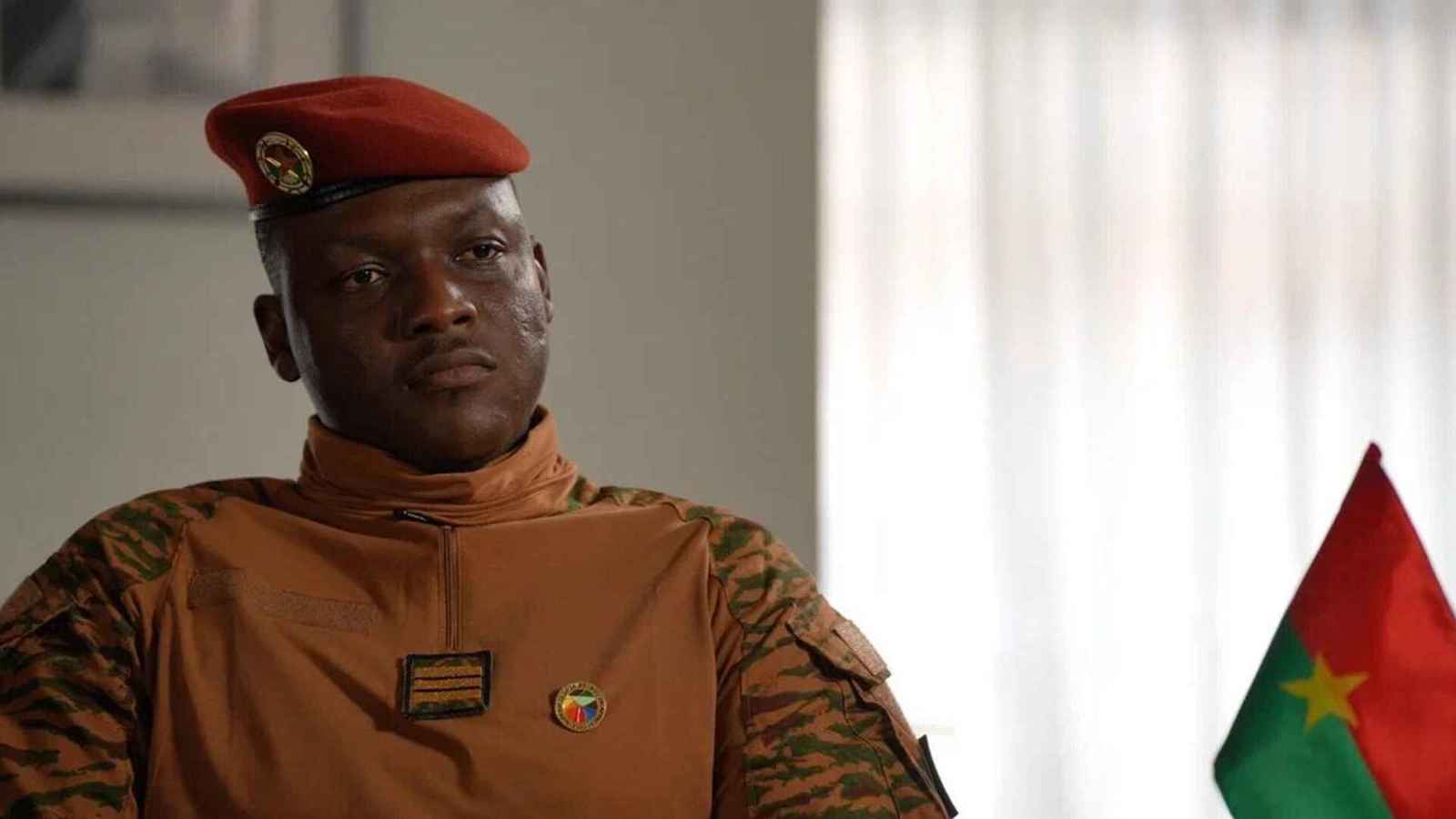 تجميد أصول ومنع من السفر.. بوركينافاسو تكشف عن "القائمة السوداء"