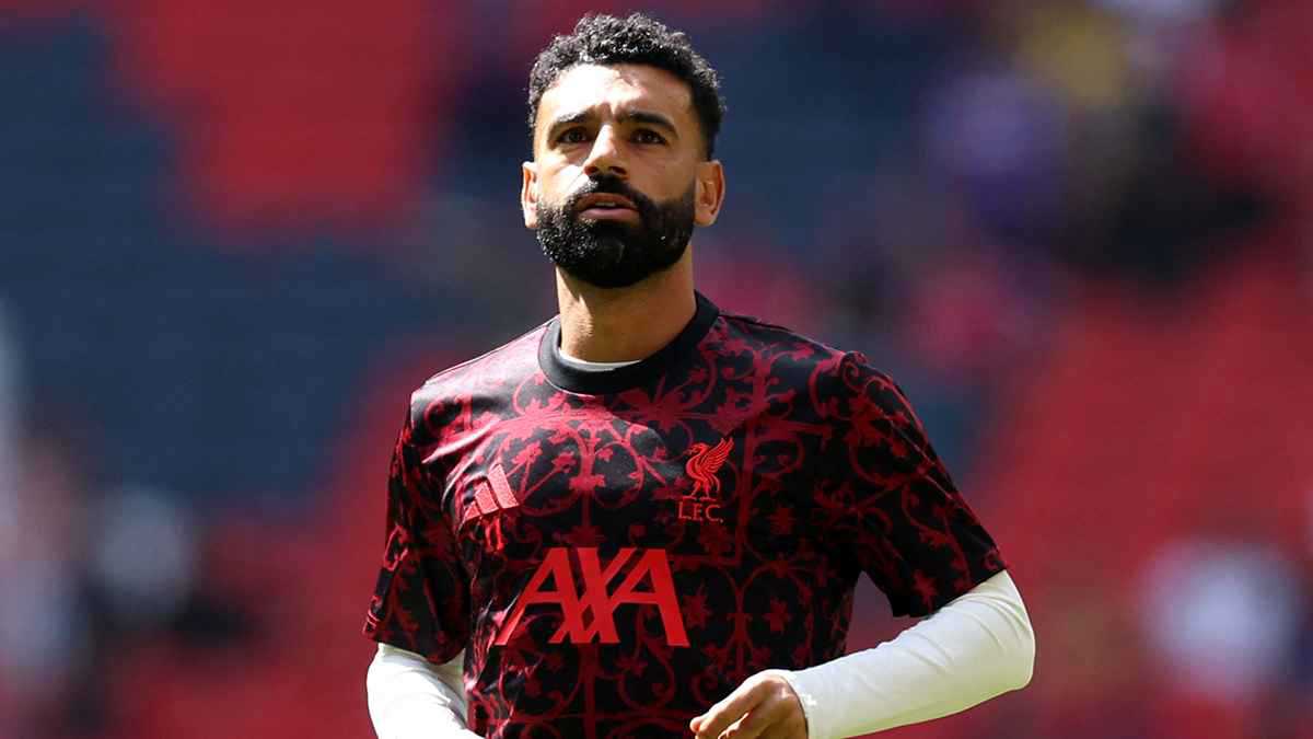 بعد ضربته لـ"يويفا".. هجوم إسرائيلي على محمد صلاح بسبب "بيليه فلسطين"