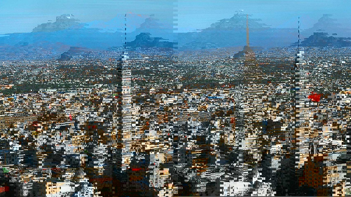 ظن أنه يحترق.. مريض يقفز من الطابق الخامس بمستشفى 