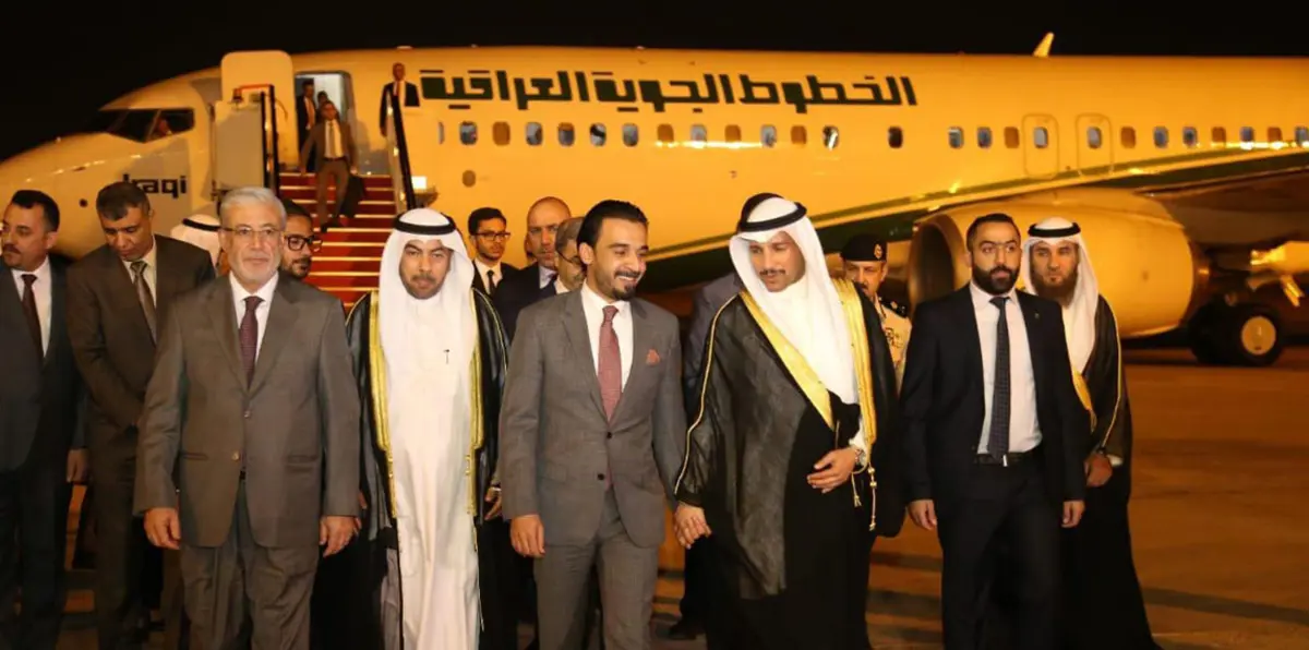 في أول زيارة خارجية له.. رئيس البرلمان العراقي الجديد يصل إلى الكويت