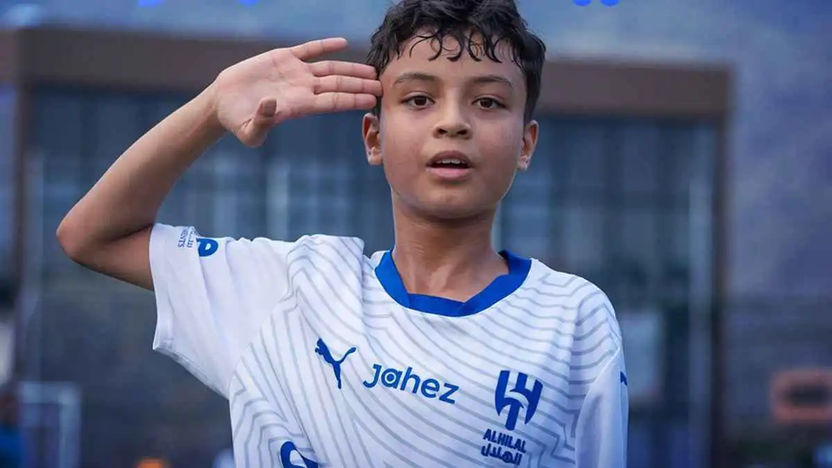"الشلهوب الصغير" يتألق ويحرز هدفًا رائعًا مع أكاديمية الهلال (فيديو)