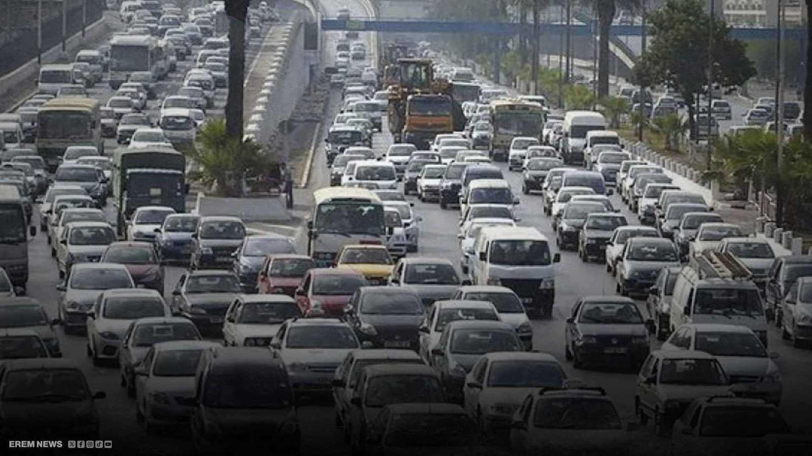 خطوة مثيرة للجدل في الجزائر.. تطبيقات النقل على حافة الإغلاق (فيديو إرم)