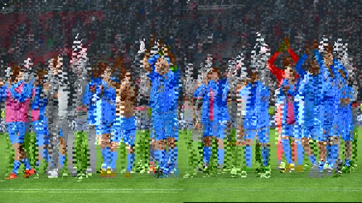 صحف رياضية: فرح إيطاليا المرير.. أراخو يودع المونديال.. مستقبل هازارد مع ريال مدريد