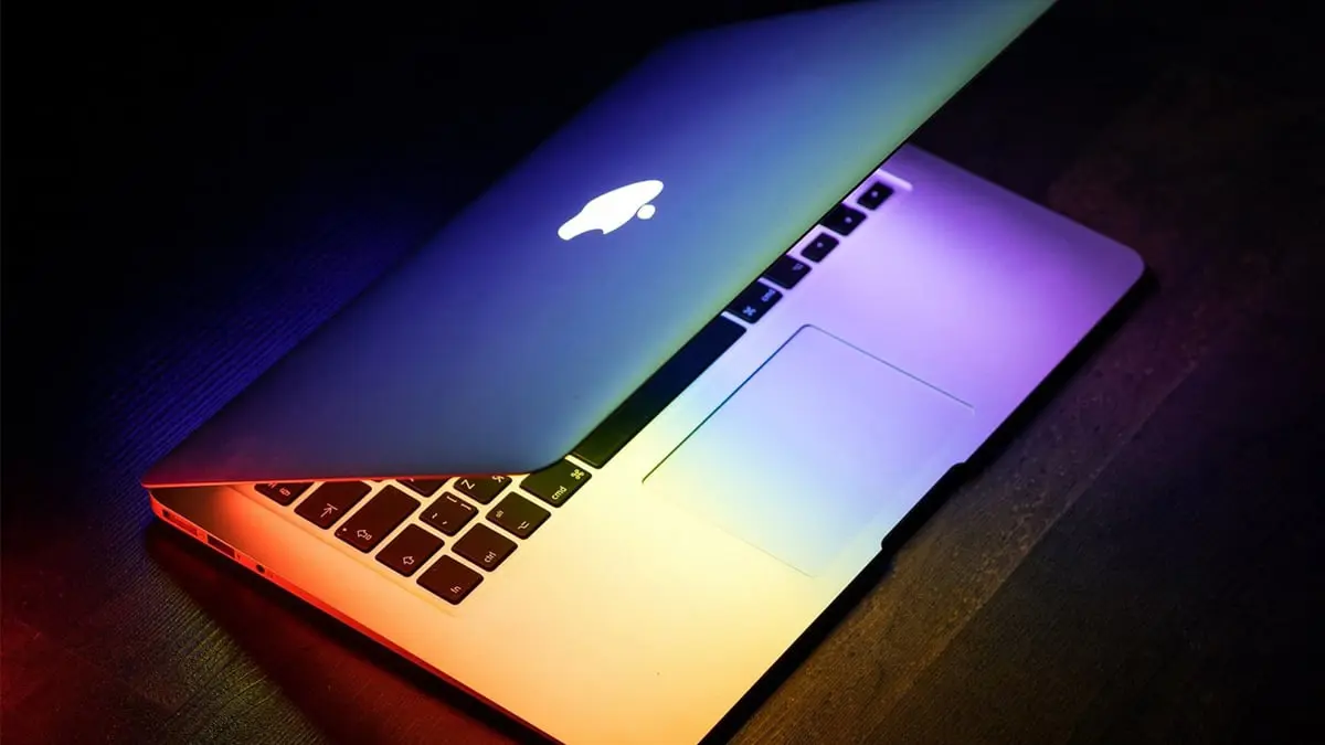 تقرير: "أبل" ستطلق حواسيب "ماك" هذا الشهر دون حفل