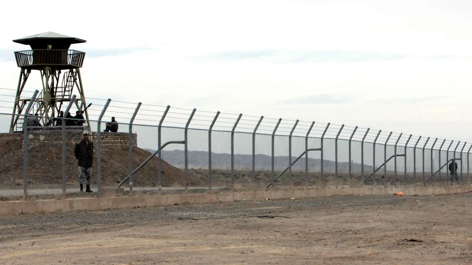 مسؤول إيراني يفجر مفاجأة بشأن جولة المفاوضات المقبلة مع أمريكا