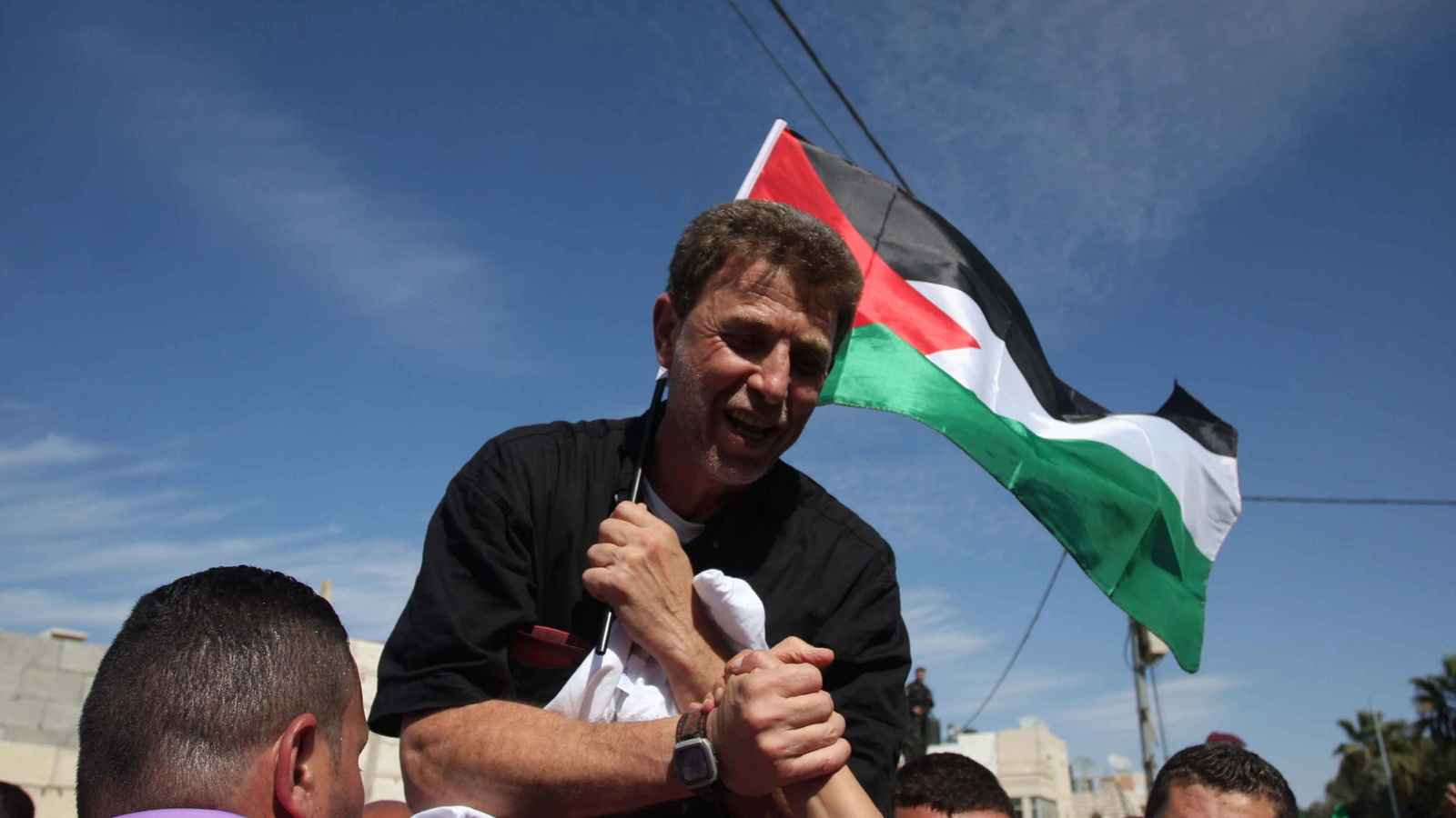 من هو نائل البرغوثي أقدم أسير في العالم؟