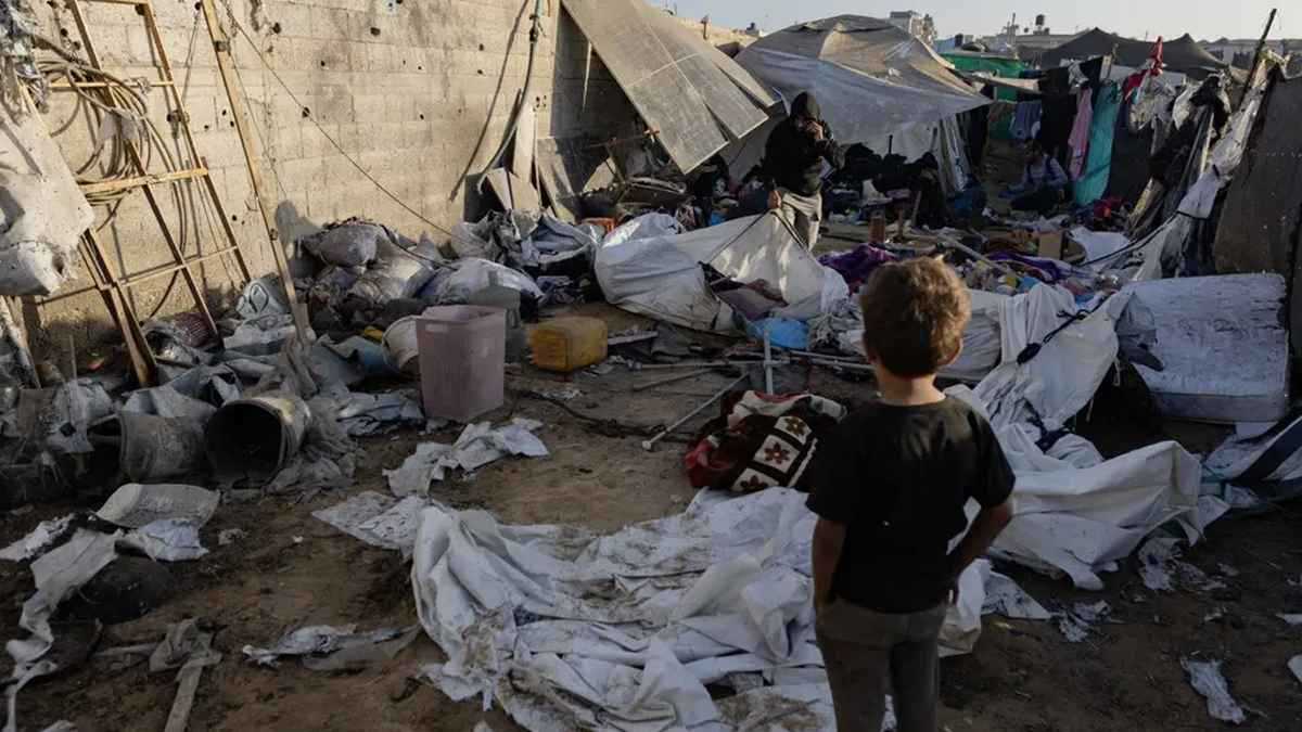 خطوط الاشتباك غامضة.. مخاوف من انهيار هدنة غزة "بأي لحظة"