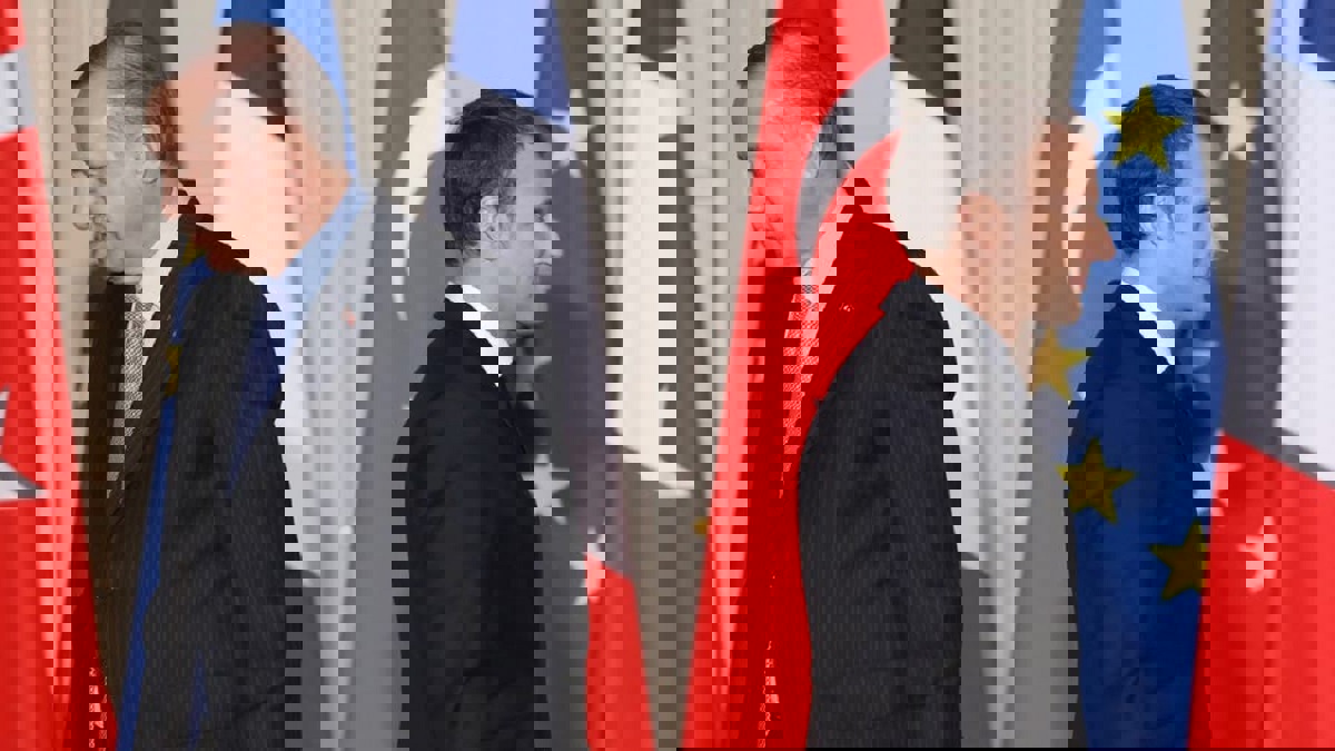 ماكرون لا يرى "توافقًا محتملًا" مع تركيا حول تعريف الإرهاب