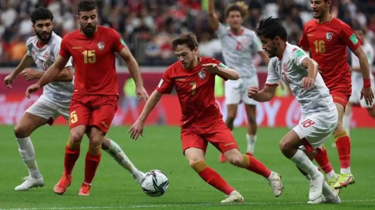 القنوات الناقلة ومعلقو مباراة تونس وسوريا في افتتاح كأس العرب للمنتخبات