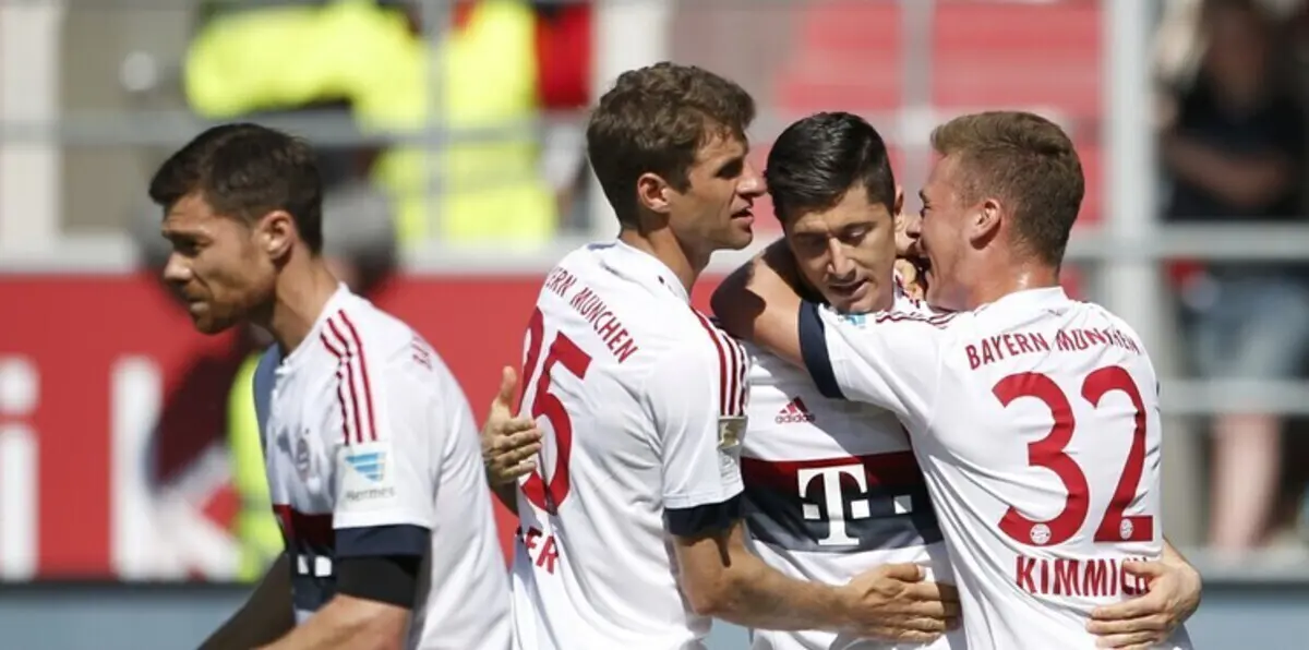 ماذا وراء صفقات بايرن ميونخ المدوية؟