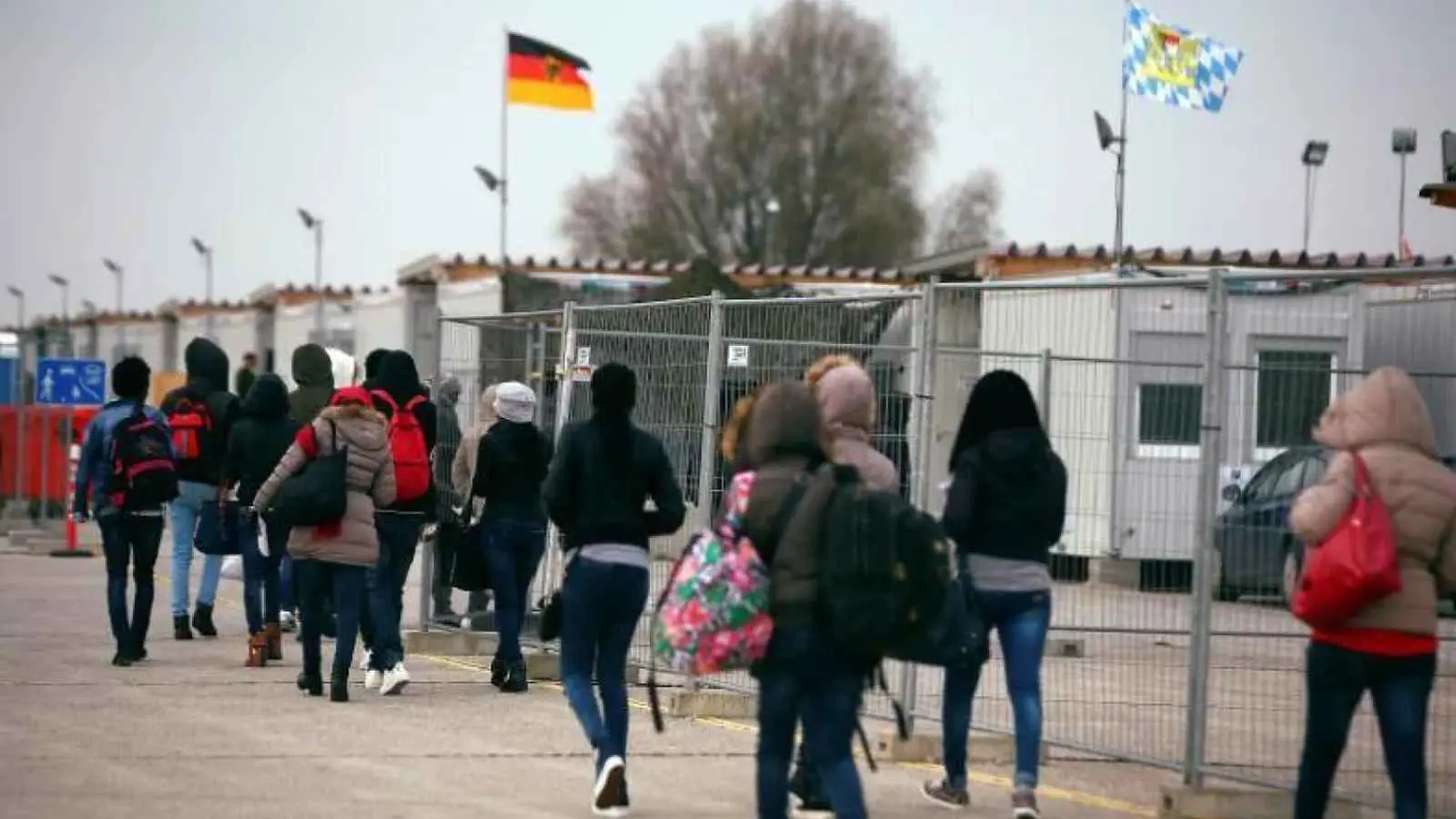 الاتحاد الأوروبي يخطط لفرض إجراءات صارمة على طالبي اللجوء