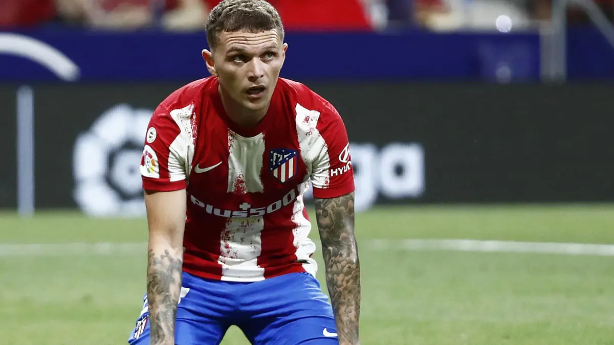 نيوكاسل يغري كيران تريبيير وأتلتيكو مدريد يحاول الصمود