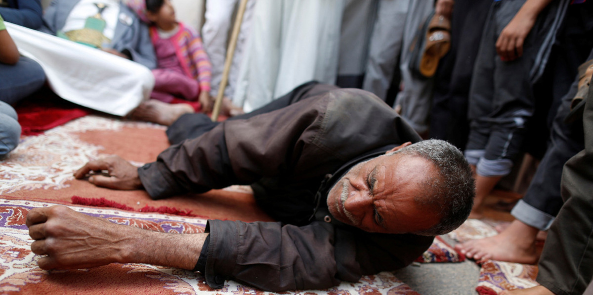 العيد.. فرحة مثقلة بالفقر والكوليرا في عدن