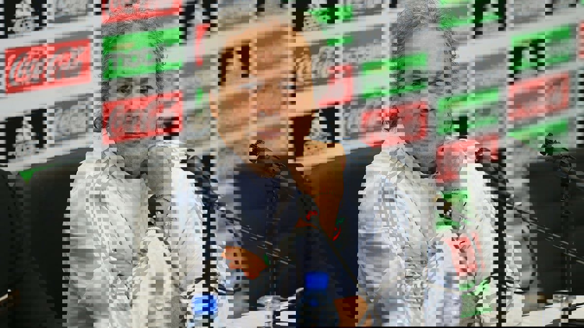 الحكم بحبس رابح ماجر أسطورة الكرة الجزائرية 6 أشهر