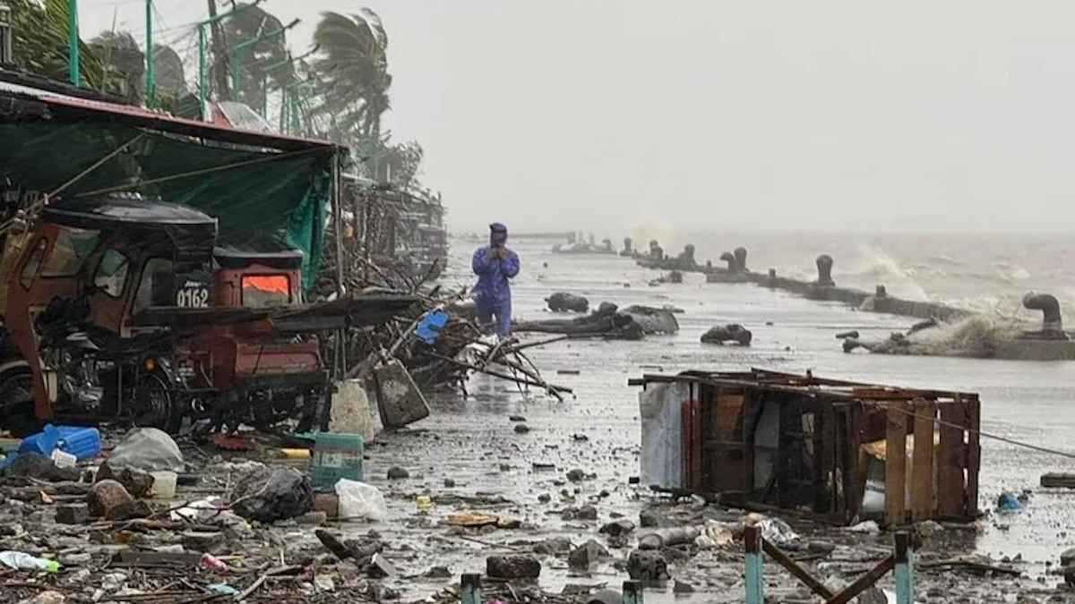 إعصار "راغاسا" يضرب جنوب الصين ويخلّف 14 قتيلاً في تايوان (فيديو)