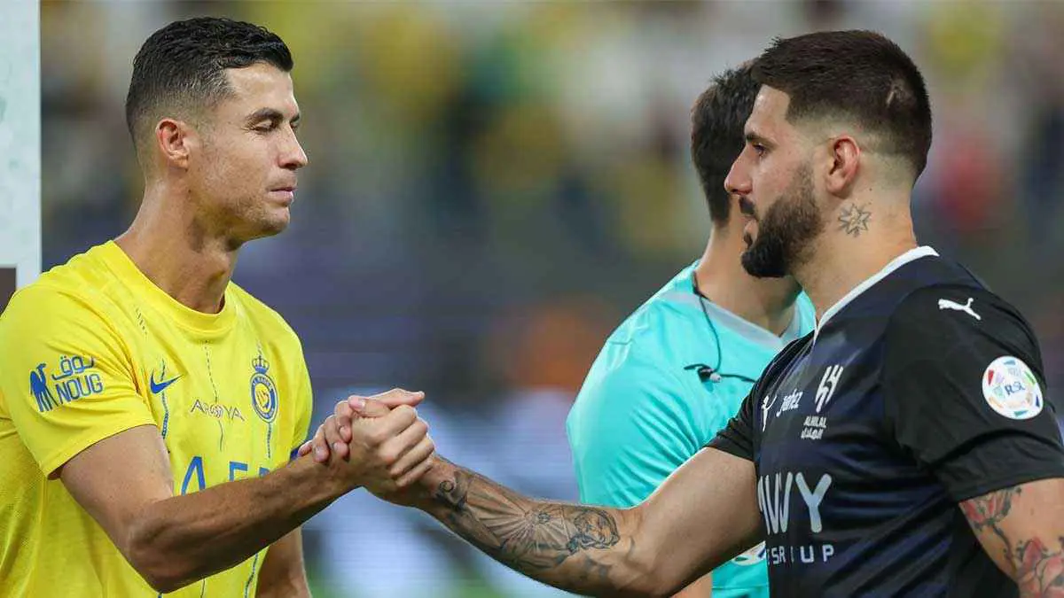 أصبحت ثلاثية.. معركة رونالدو وميتروفيتش تنتقل إلى أوروبا