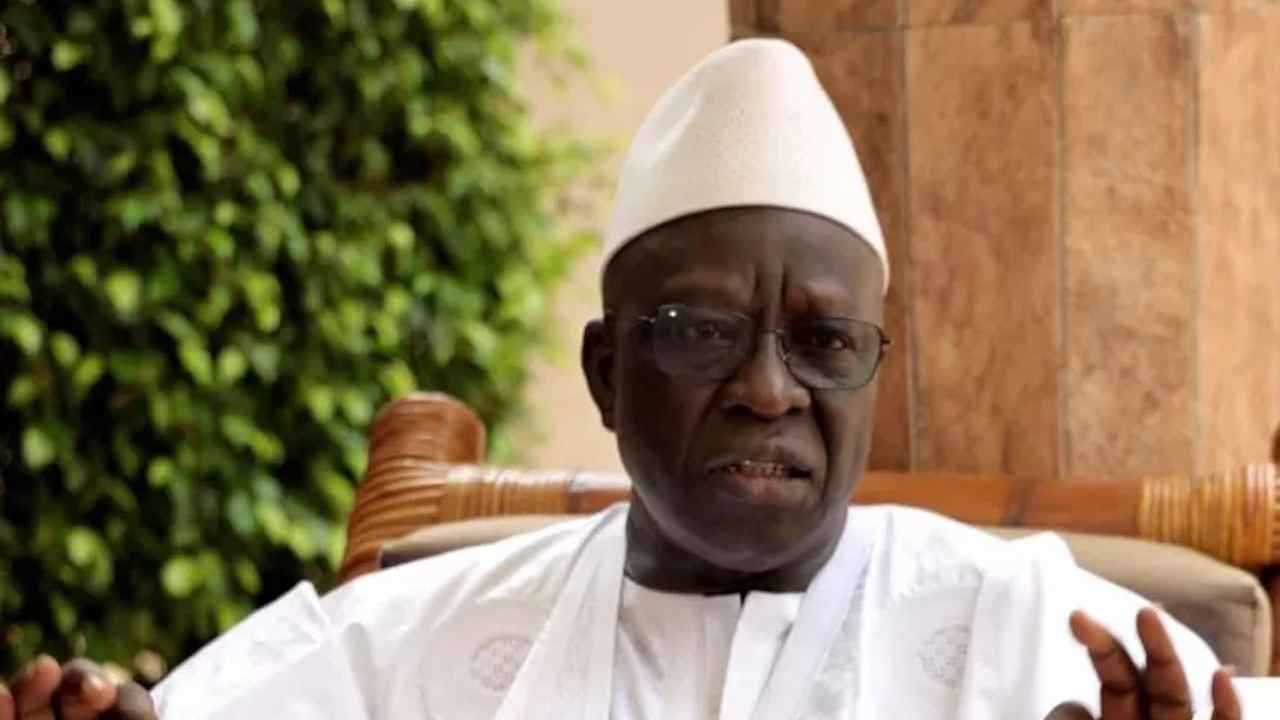 "رجل المراحل الانتقالية".. من هو سيكو كوندي رئيس مرصد الانتخابات في غينيا؟