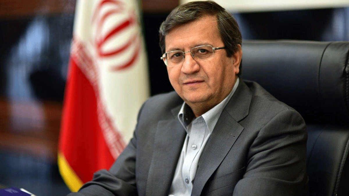 "المركزي الإيراني" يحمل مجلس تشخيص مصلحة النظام مسؤولية انهيار العملة