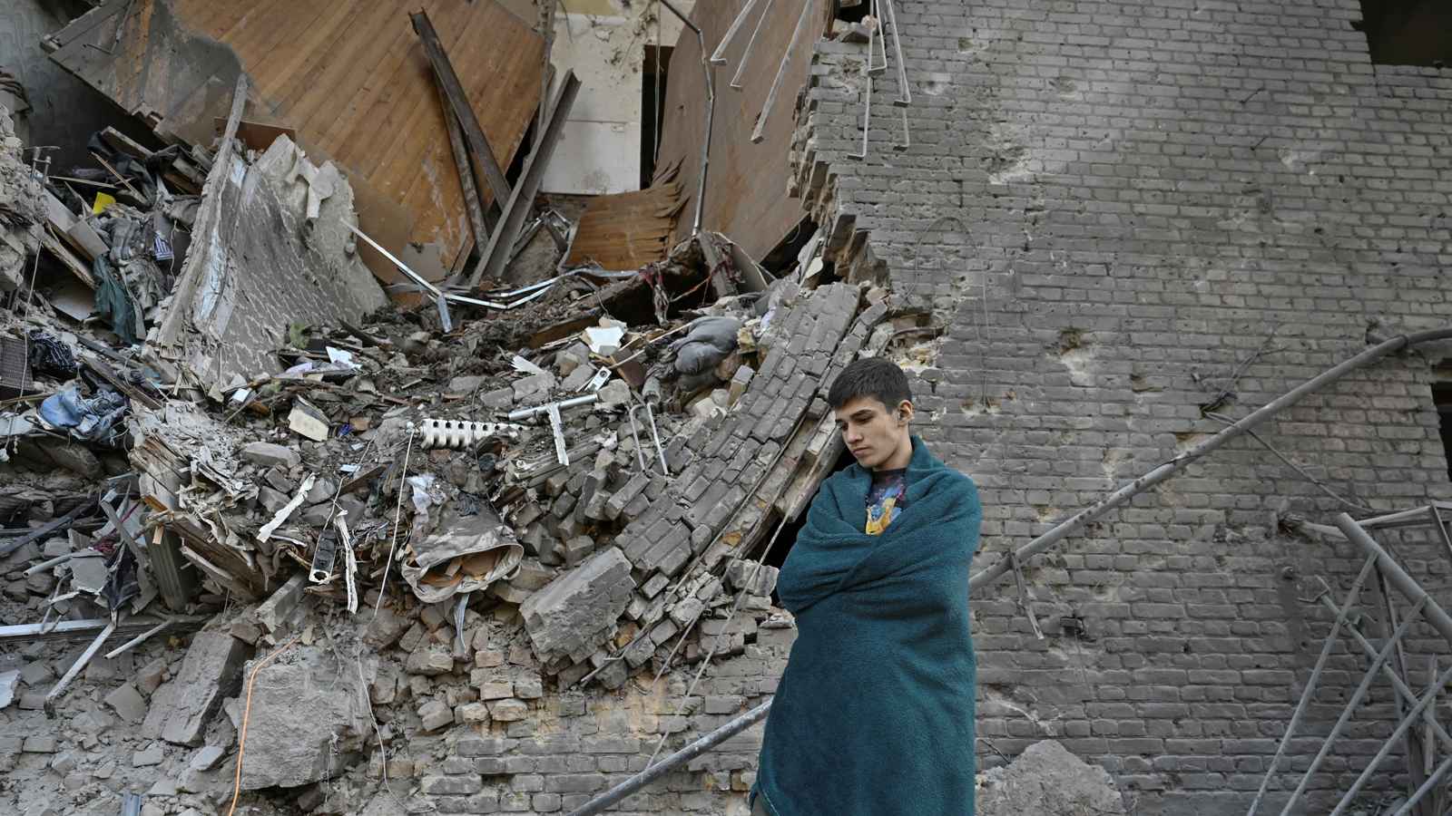 "خطة زيلينسكي" هل هي للسلام أم للانتصار على روسيا؟