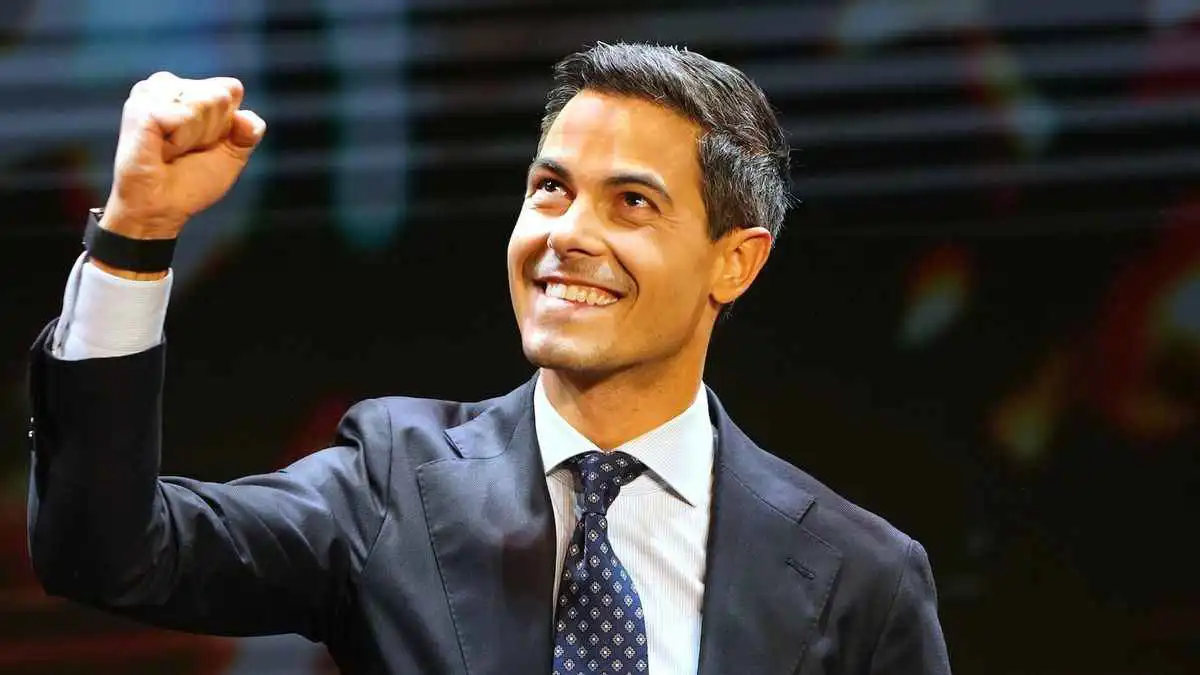 رئيس وزراء هولندا: ندعم حرية الملاحة في مضيق هرمز