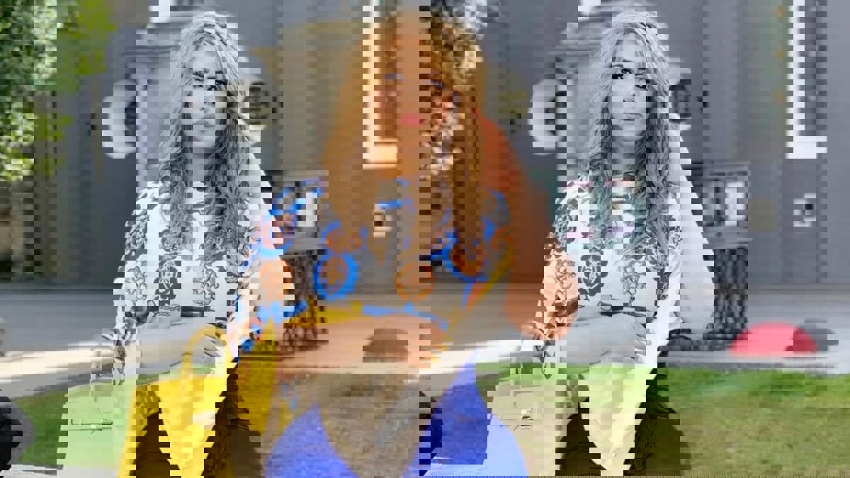 مروة راتب تعلق على نشر شهاب ملح صورا لها "دون فلتر"