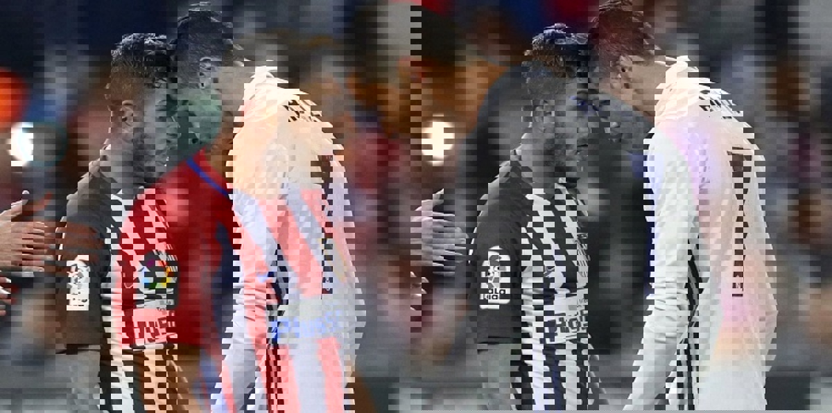 رونالدو يصمت أمام وصف كوكي له بـ"الشاذ" (فيديو)