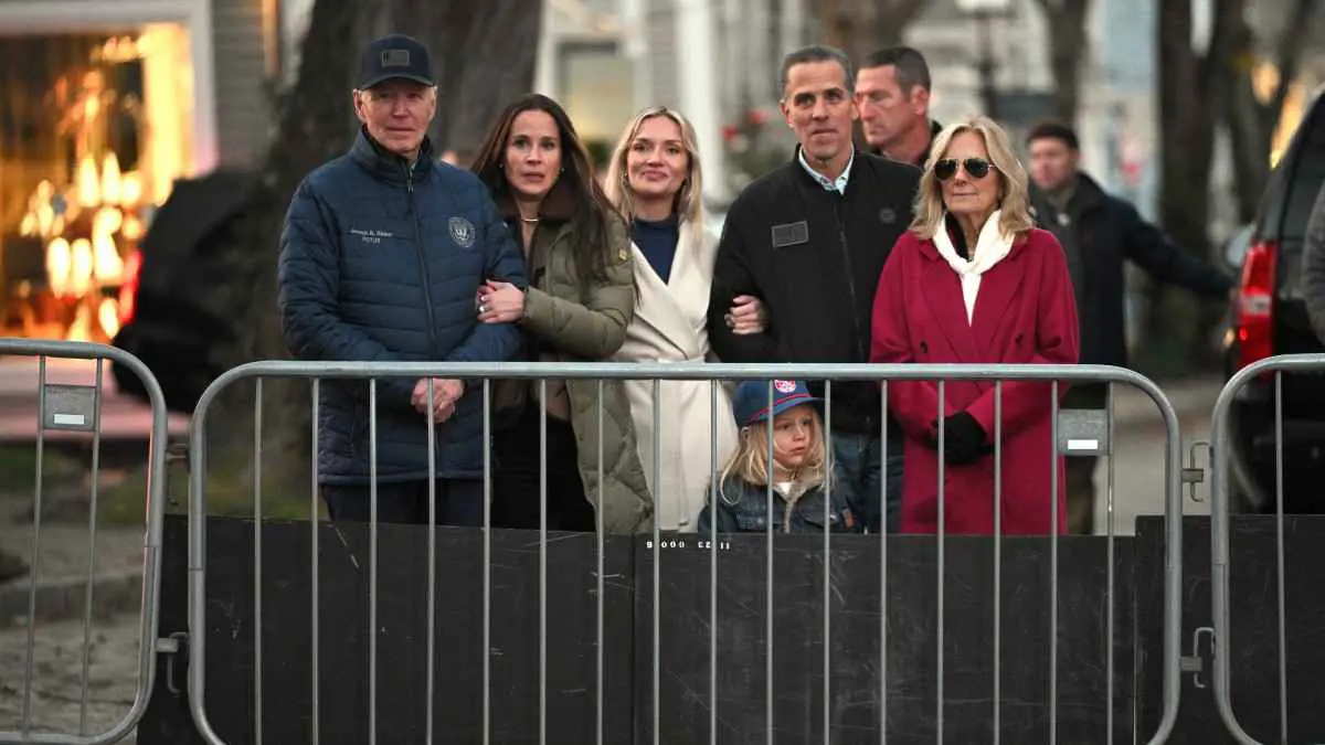 في آخر أيام رئاسته.. بايدن أمام أعقد أزمة عائلية وسياسية