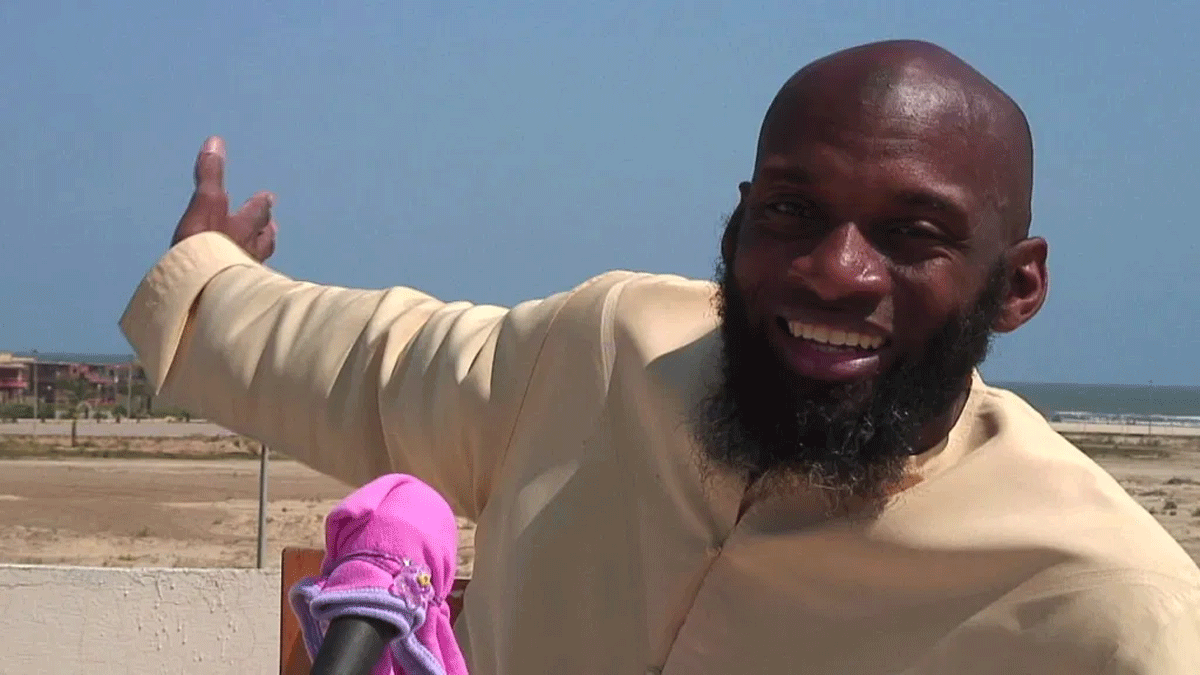 سوريا.. هيئة تحرير الشام تعتقل الصحفي الأمريكي بلال عبد الكريم