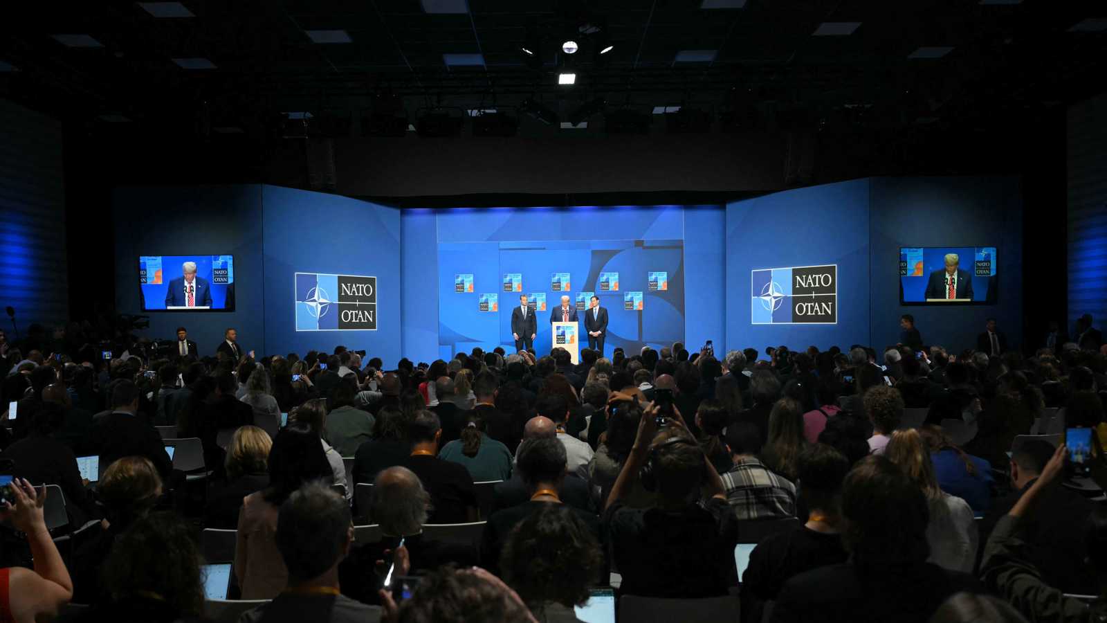 قادة عسكريون في الناتو يجتمعون الأربعاء لبحث الوضع في أوكرانيا