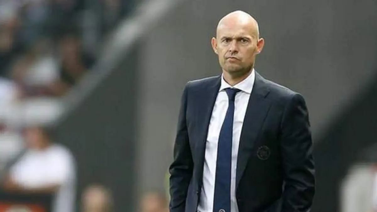 الهولندي مارسيل كايزر يدخل حسابات النادي الأهلي السعودي