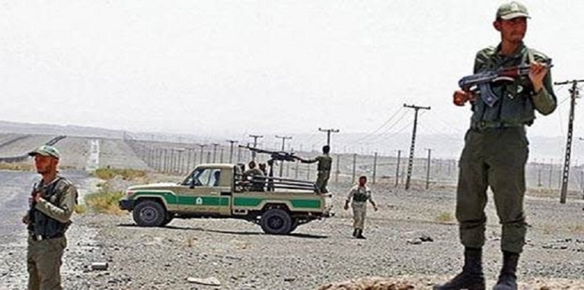 "جيش العدل" يتبنى قتل 10 جنود إيرانيين على الحدود مع باكستان