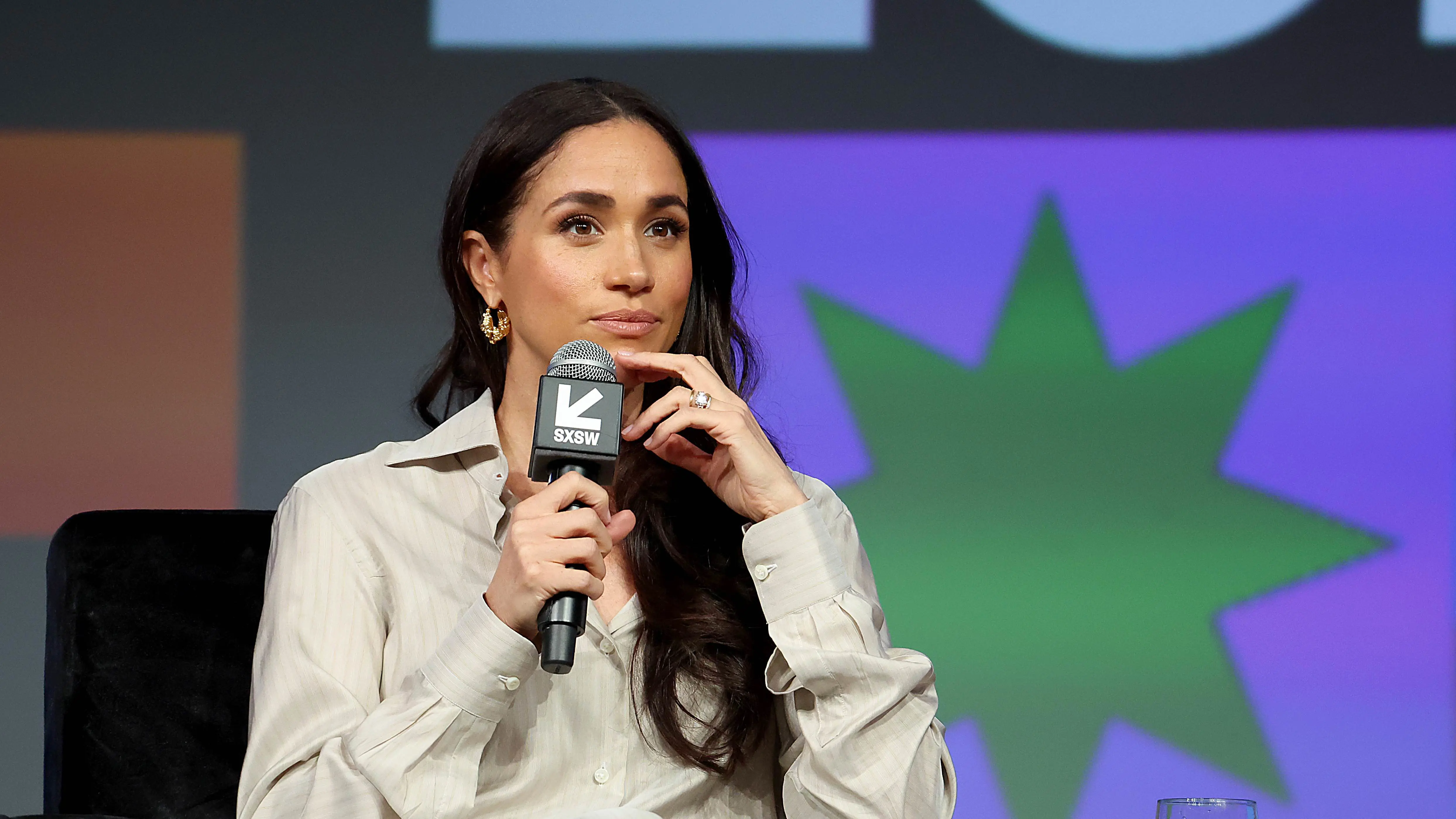 ميغان ماركل تعود إلى عالم البودكاست ببرنامج "اعترافات مؤسسة"