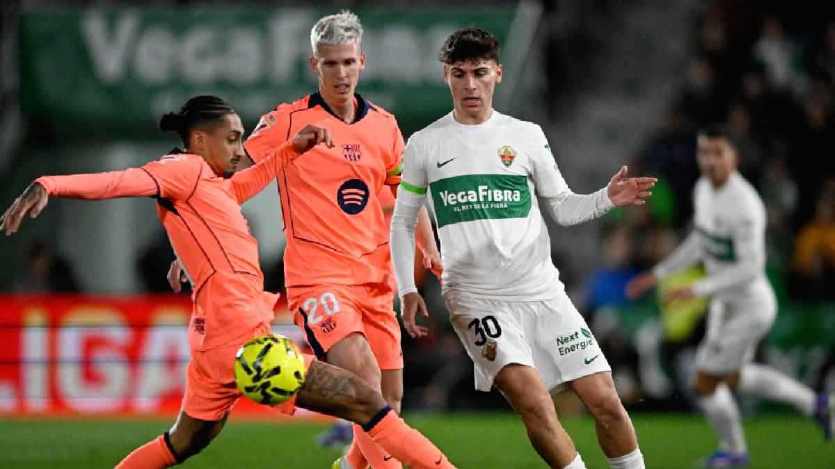 أحدهم 10 من 10.. أفضل 5 لاعبين في برشلونة ضد إلتشي 