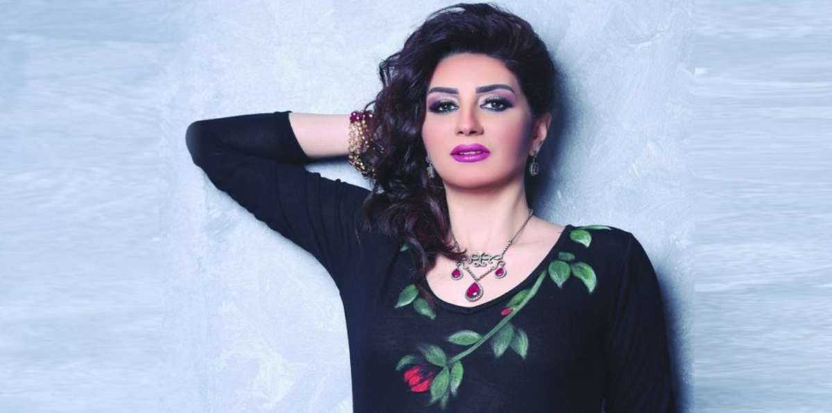 وفاء عامر تكشف حقيقة خلافها مع درة بسبب "نسر الصعيد" (تسجيل صوتي)