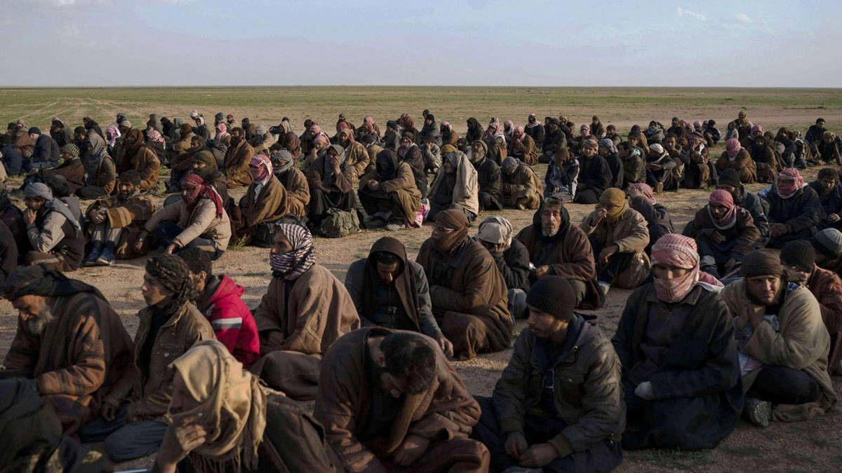 أكراد شمال شرق سوريا يعتزمون إنشاء محكمة لمقاتلي "داعش"