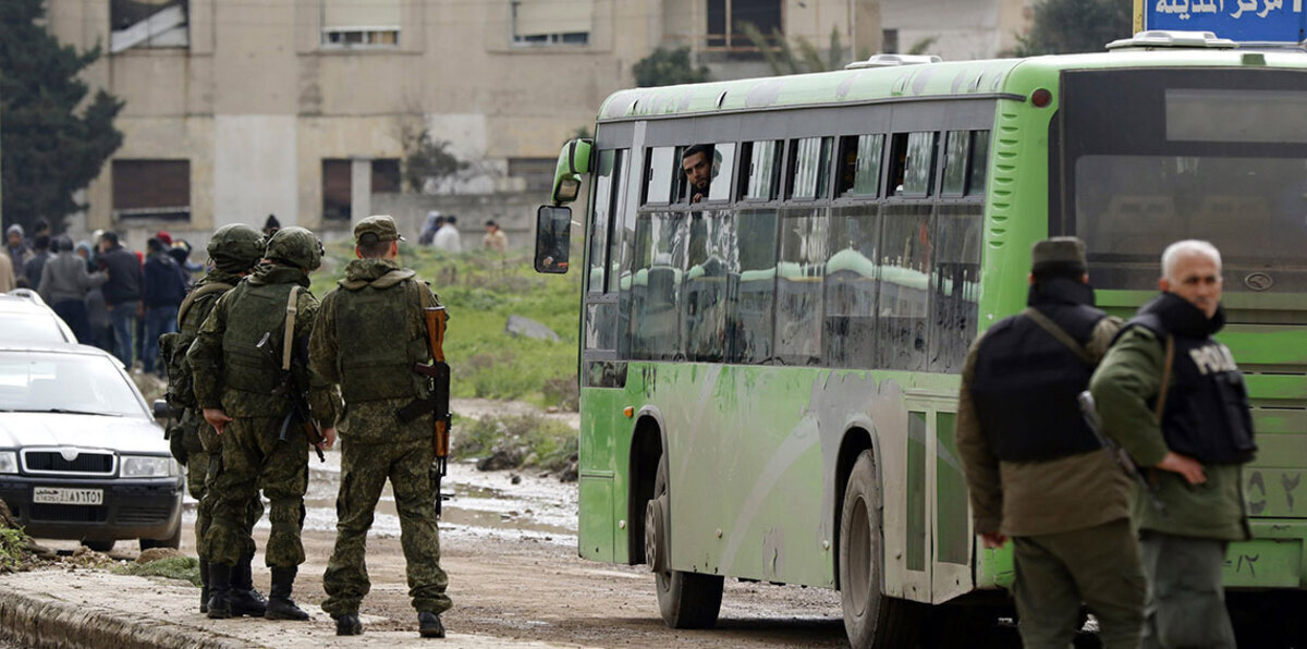 النظام السوري يجلي آخر مسلحي المعارضة من حي "برزة"