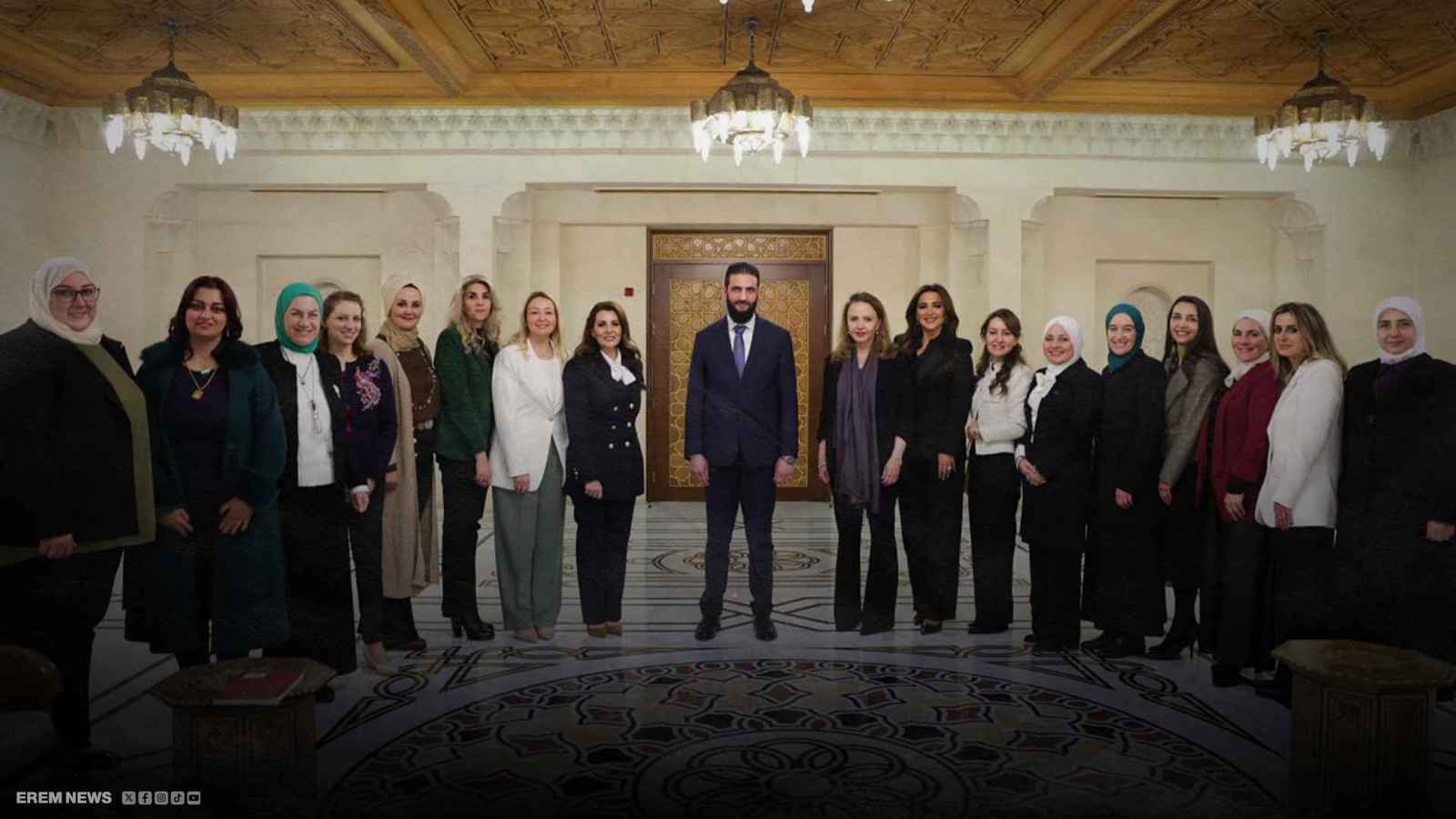 "محجبة بلا نقاب وبلباس بسيط".. أول ظهور لزوجة أحمد الشرع