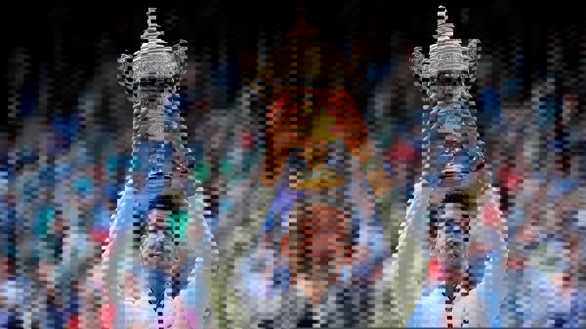 ديوكوفيتش يهزم فيدرر في نهائي ويمبلدون بعد مباراة ماراثونية