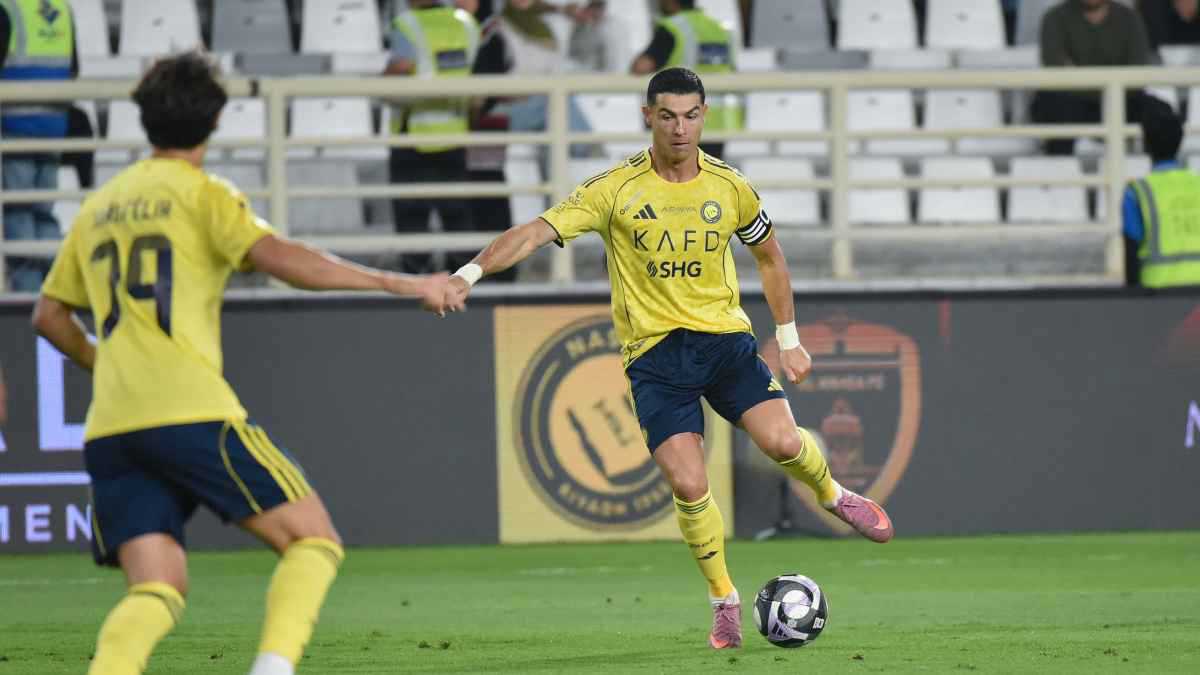 التعاقد معه ضربة معلم.. تصريحات نارية من خالد البلطان حول كريستيانو رونالدو