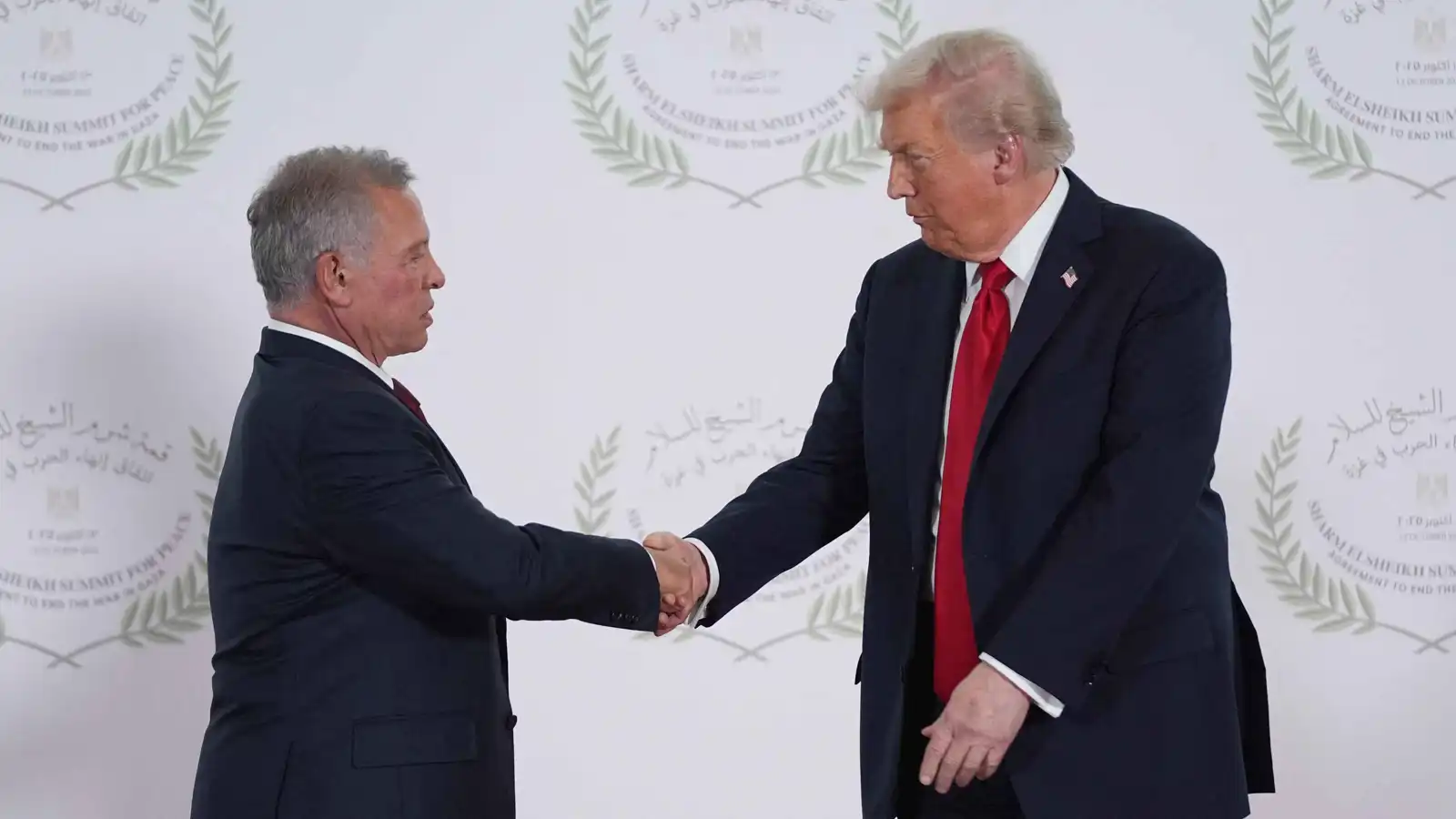 الملك عبد الله يهاتف ترامب ويدين هجوم "عشاء المراسلين"