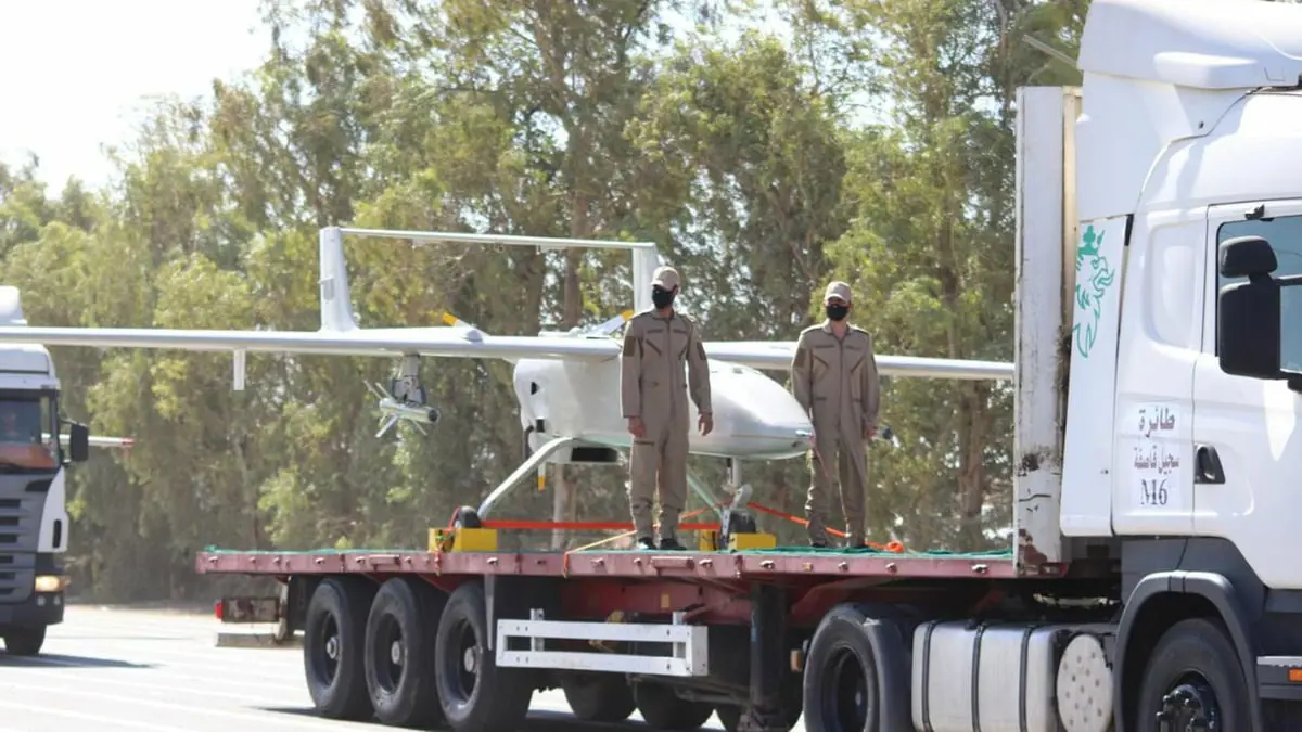 بحضور الكاظمي.. استعراض عسكري للحشد الشعبي بـ"أسلحة إيرانية" في العراق